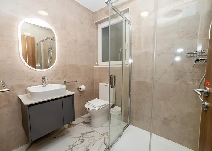 New, Stylish And Modern 1br - By Hostmt * خليج سانت بول