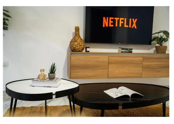 New, Stylish And Modern 1br - By Hostmt *